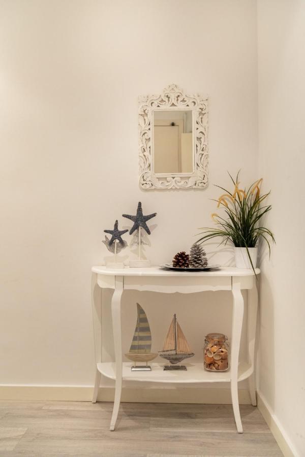 Pere Serafi 2 bedroom apartment Barcelona Bagian luar foto